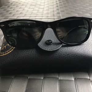 Authentic Ray-Ban new wayfarer
