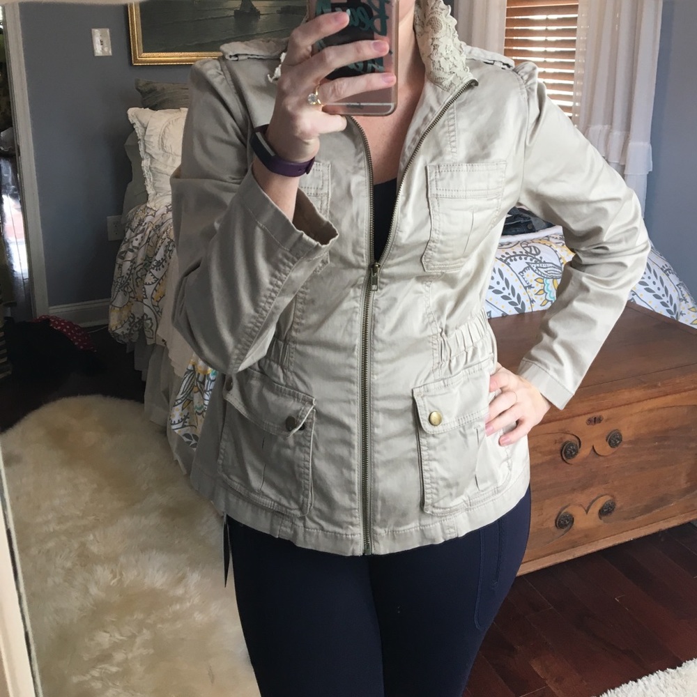 LOFT spring jacket 🌸 - Picture 3 of 8