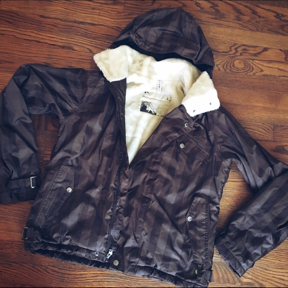 Burton Dutchess Insulated Jacket 🏂❄️