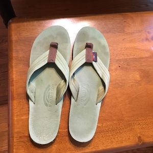 Rainbow 🌈 flip-flops