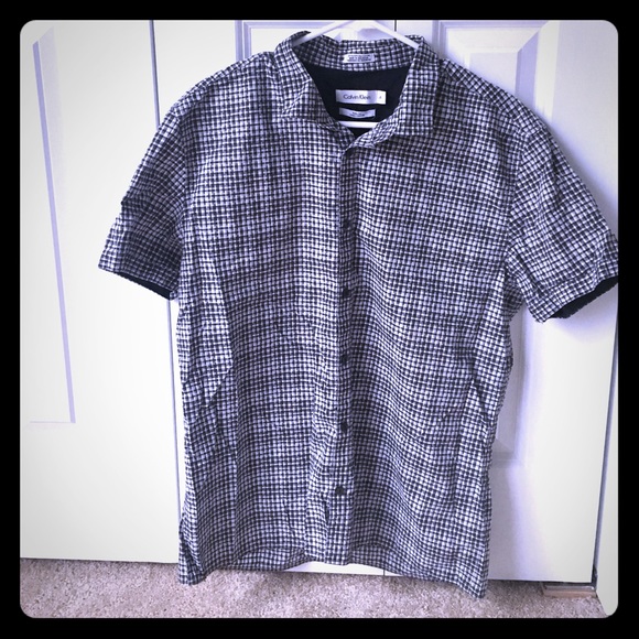 Calvin Klein | Shirts | Calvin Klein Short Sleeve Button Up | Poshmark