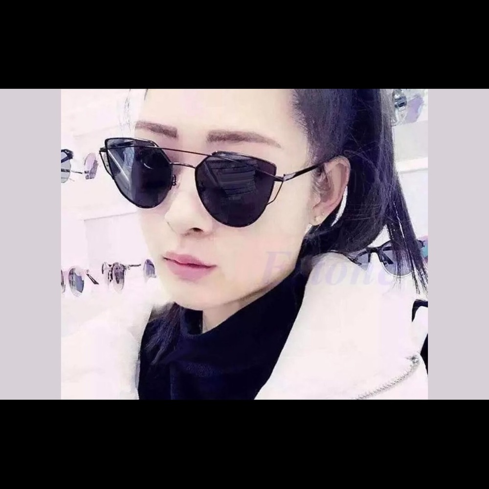 ✨HP✨Mirrored Sunnies! ✨Blue/Black!!! - Picture 2 of 5