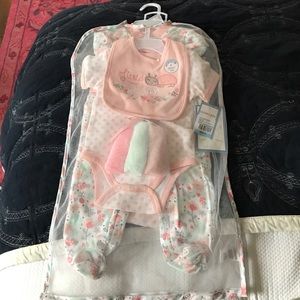 NWT CUTIE PIE 9 PIECE SET 3-6 MONTHS