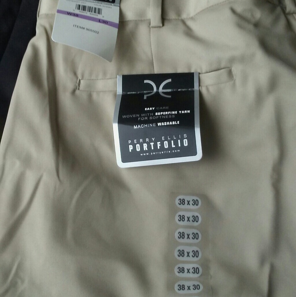 Rick weitz suit .. Docker slacks portfolio kacky a