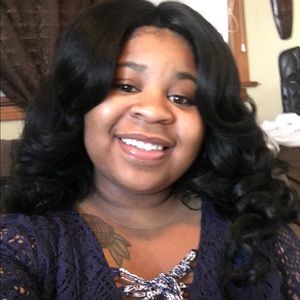 Meet your Posher, Erin