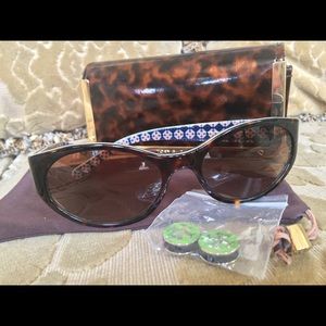 Tory Butch Sunglasses with case, cleaning pouch.