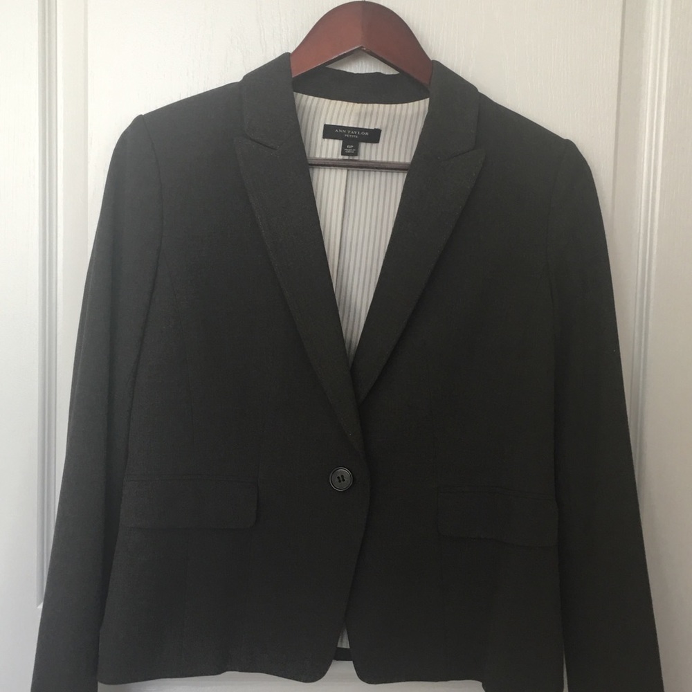 Ann Taylor Petite Grey Suit