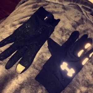 Under armour cold gear gloves