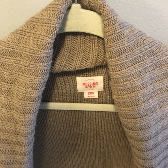 Target Beige sweater - Picture 3 of 4