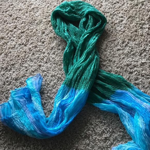 Scarf - Picture 2 of 2