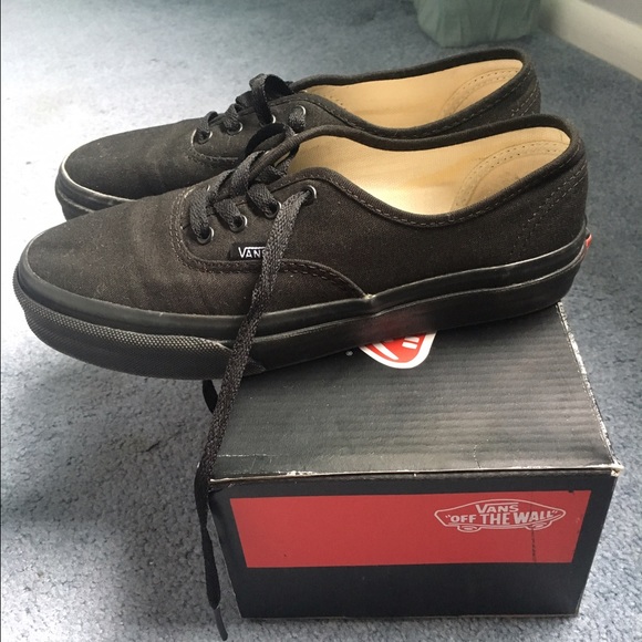 Vans - Picture 2 of 4