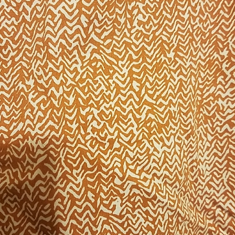 Knee Length skirt - Picture 3 of 3