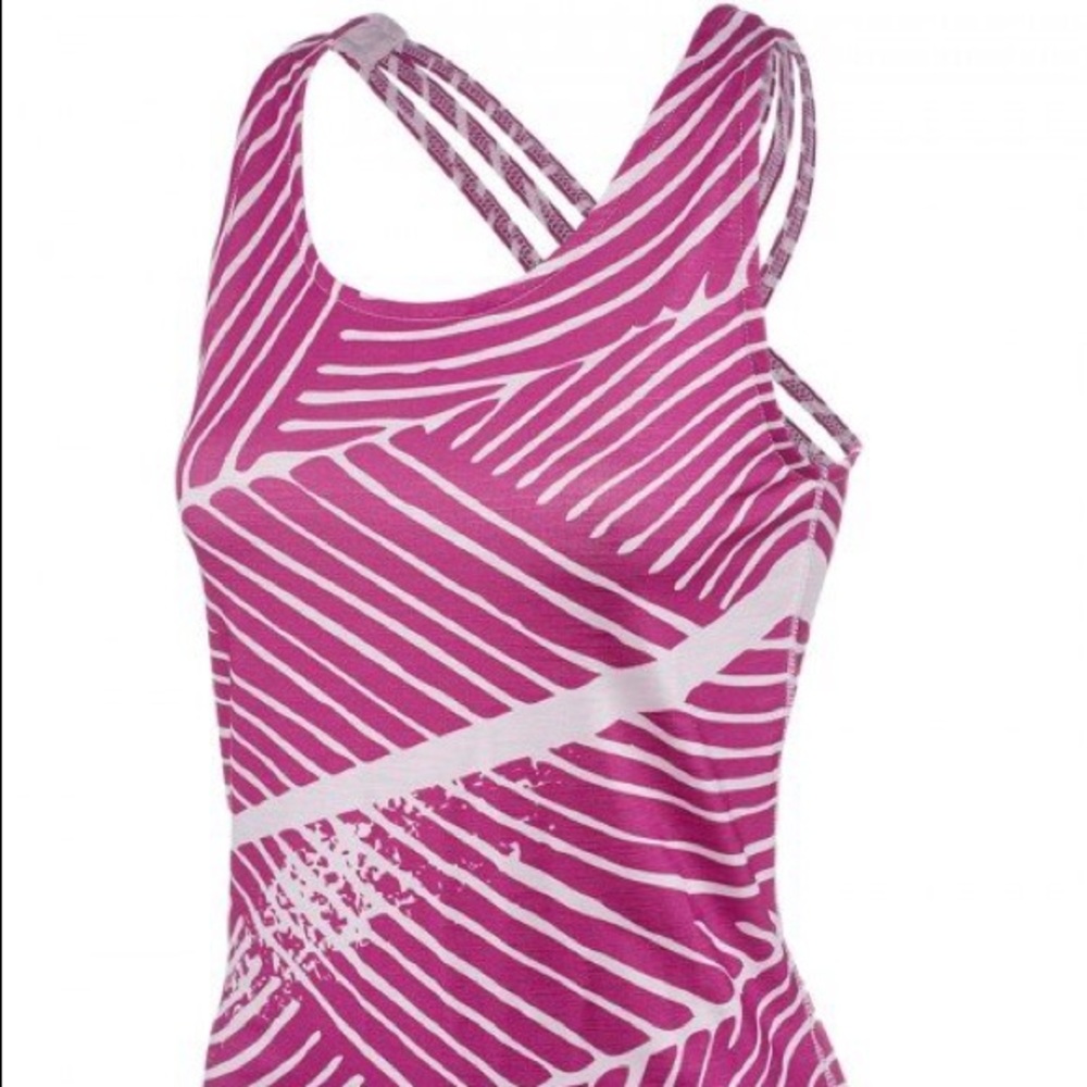 Janji Ethiopian running tank