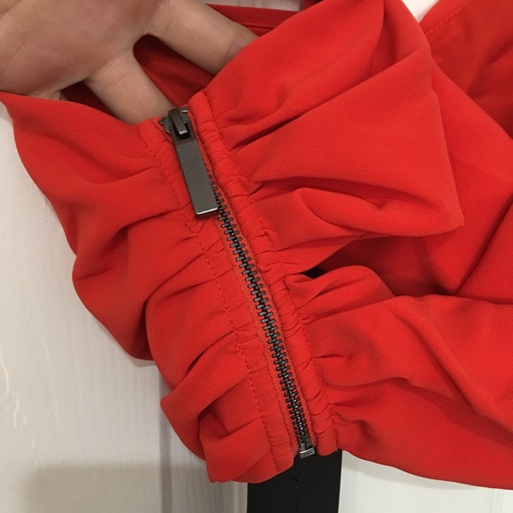 Kendall & Kylie Ruched Crop Bustier - Picture 4 of 6