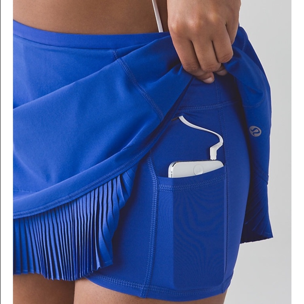 Lululemon blue skirt