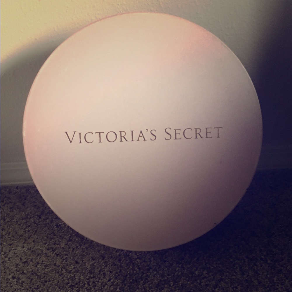 Victoria's Secret original hat box