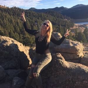 Meet your Posher, Mckenzie