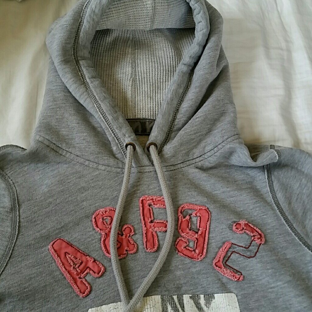 Gray A&F sweatshirt - Picture 2 of 5