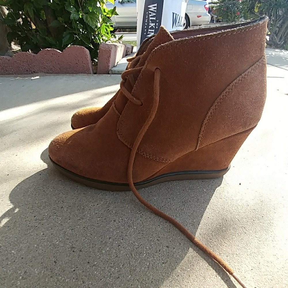 Sonoma booties - Picture 2 of 5