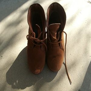 Sonoma booties