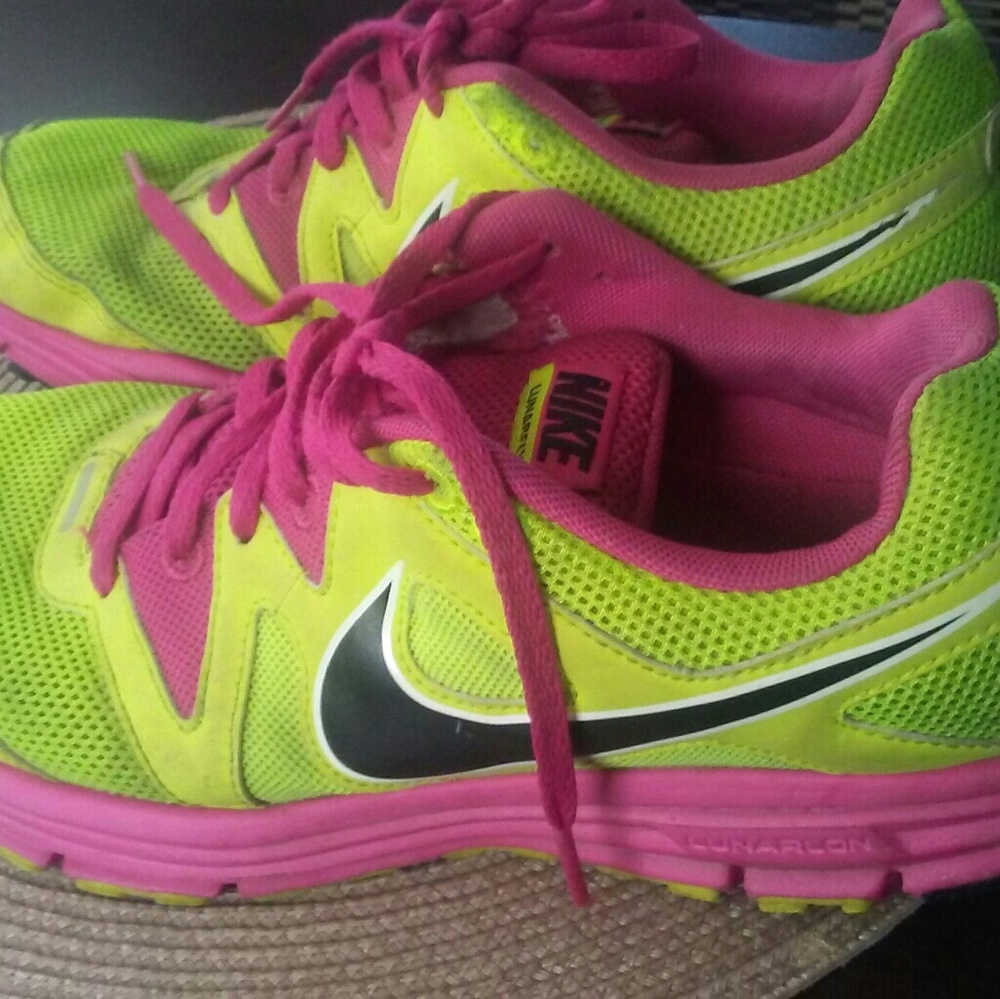 Nike shoes