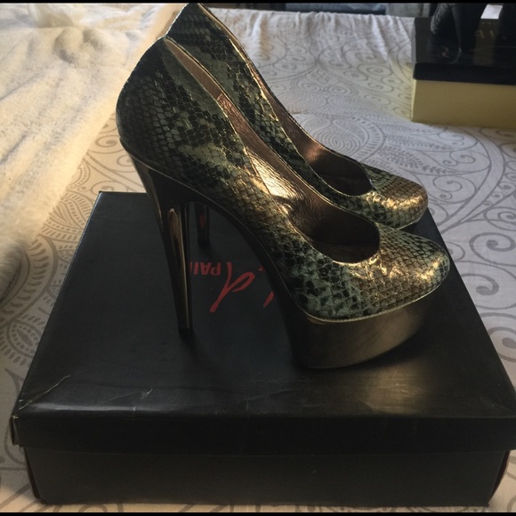 Snake skin print heels - Picture 2 of 4