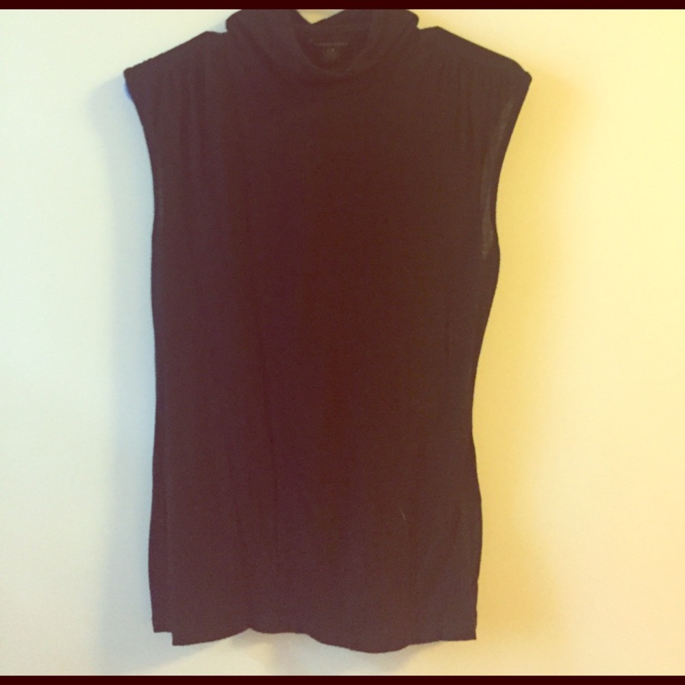 Forever 21 sleeveless turtleneck