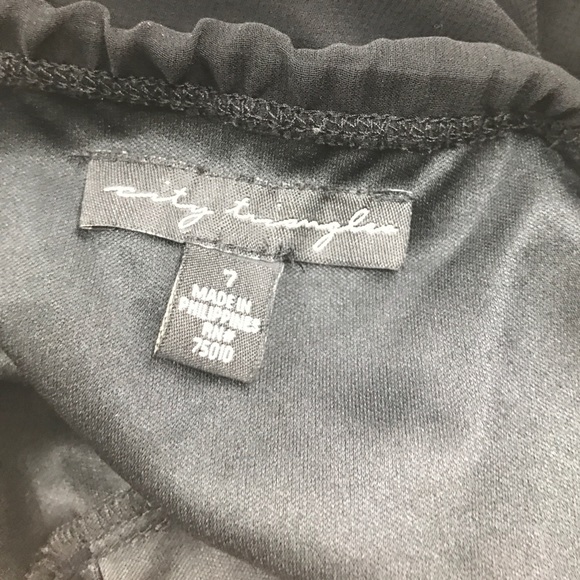 City Triangles Cocktail Dress - Picture 6 of 6