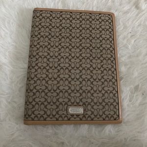 BRAND NEW WITH TAGS COACH SIGNATURE PORTFOLIO