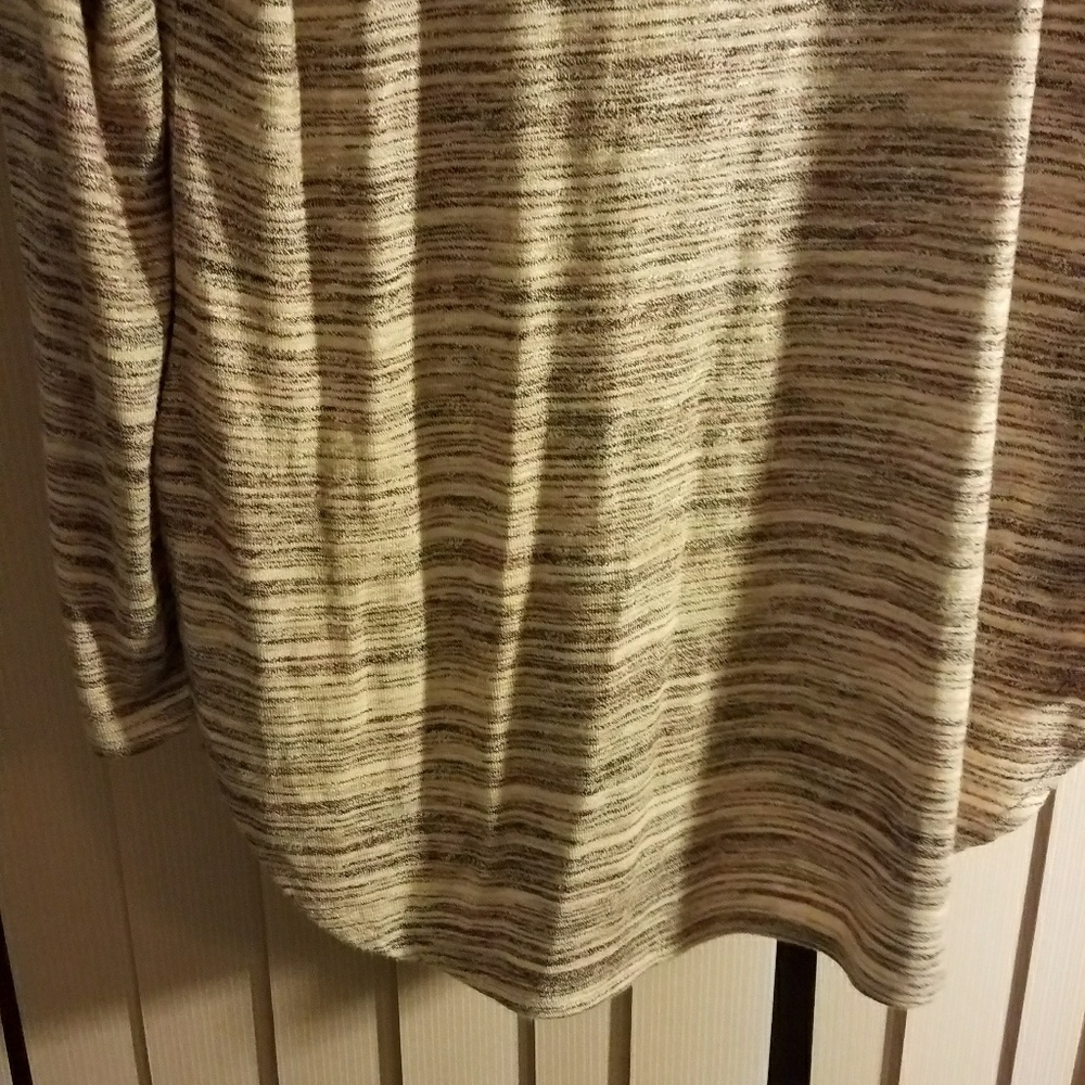 Lightweight tunic - Picture 2 of 2