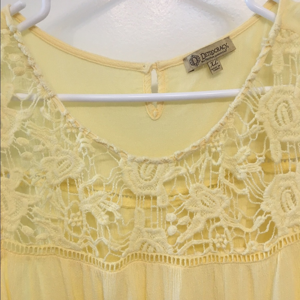 Embroidered tank - Picture 3 of 4