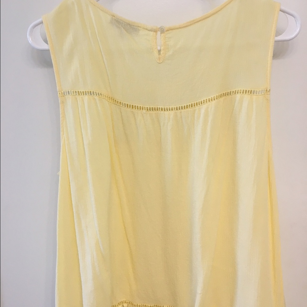 Embroidered tank - Picture 4 of 4