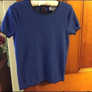 Ellie short sleeve sweater.