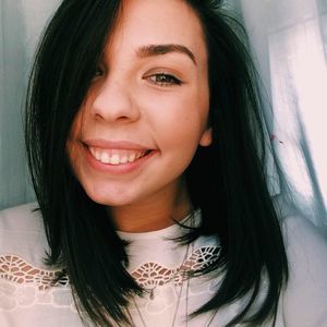 Meet your Posher, Lizzie