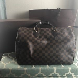 Louis Vuitton Speedy 35