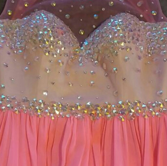 Prom dress size M. Only worn 1x - Picture 7 of 8