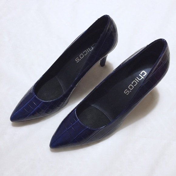 Chico's Shoes - Chico's Blue Lizard Print Heels Size 7.5M