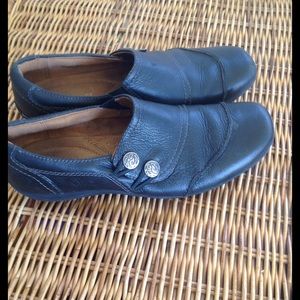 Women's Black Naturalizer Shoes Sz 7.5 m