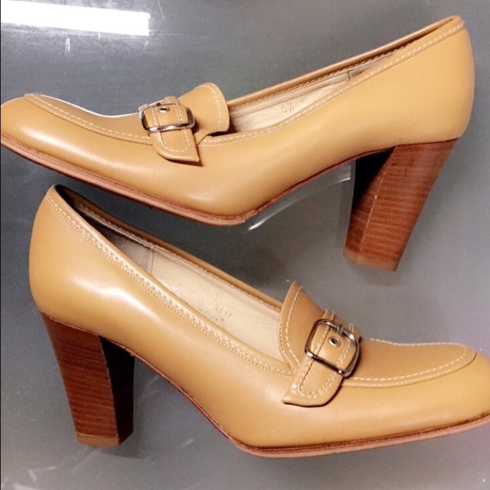 Coach Shoes - Picture 2 of 3