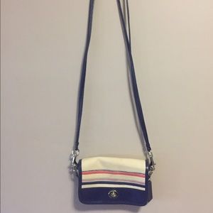 Small coach cross body/ shoulder bag.