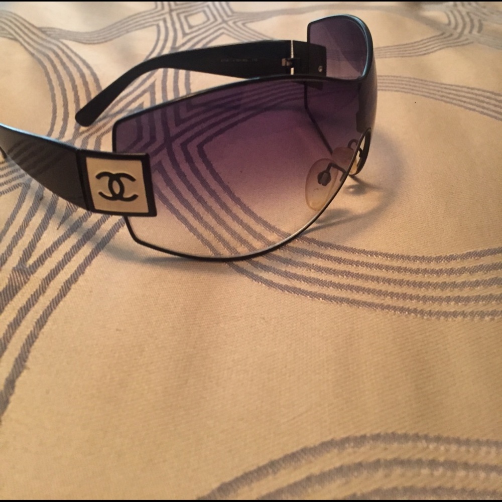 Chanel sunglasses