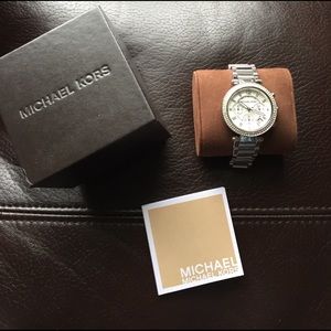 ‼️ Michael Kors Parker Silver-tone watch - OBO ‼️