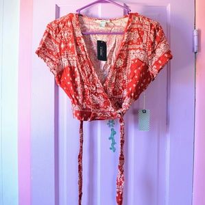 Forever 21 Bandana tie Crop top