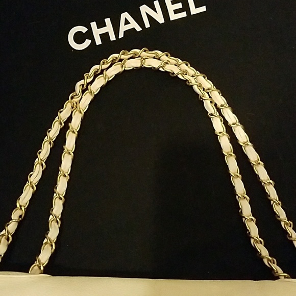 Chanel single flap bag - Picture 5 of 8