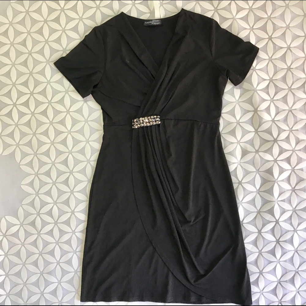 (M) Xcepsion Midi Dress Like New