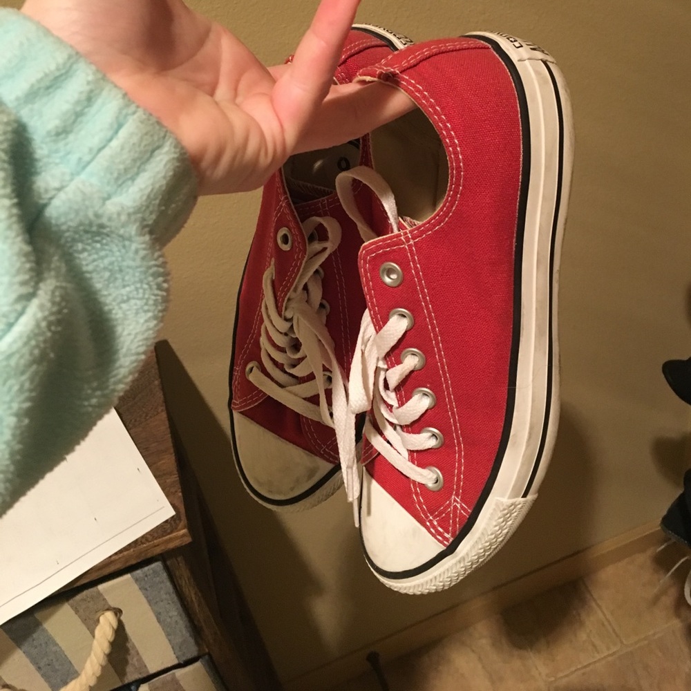 Worn twice red converse size 9