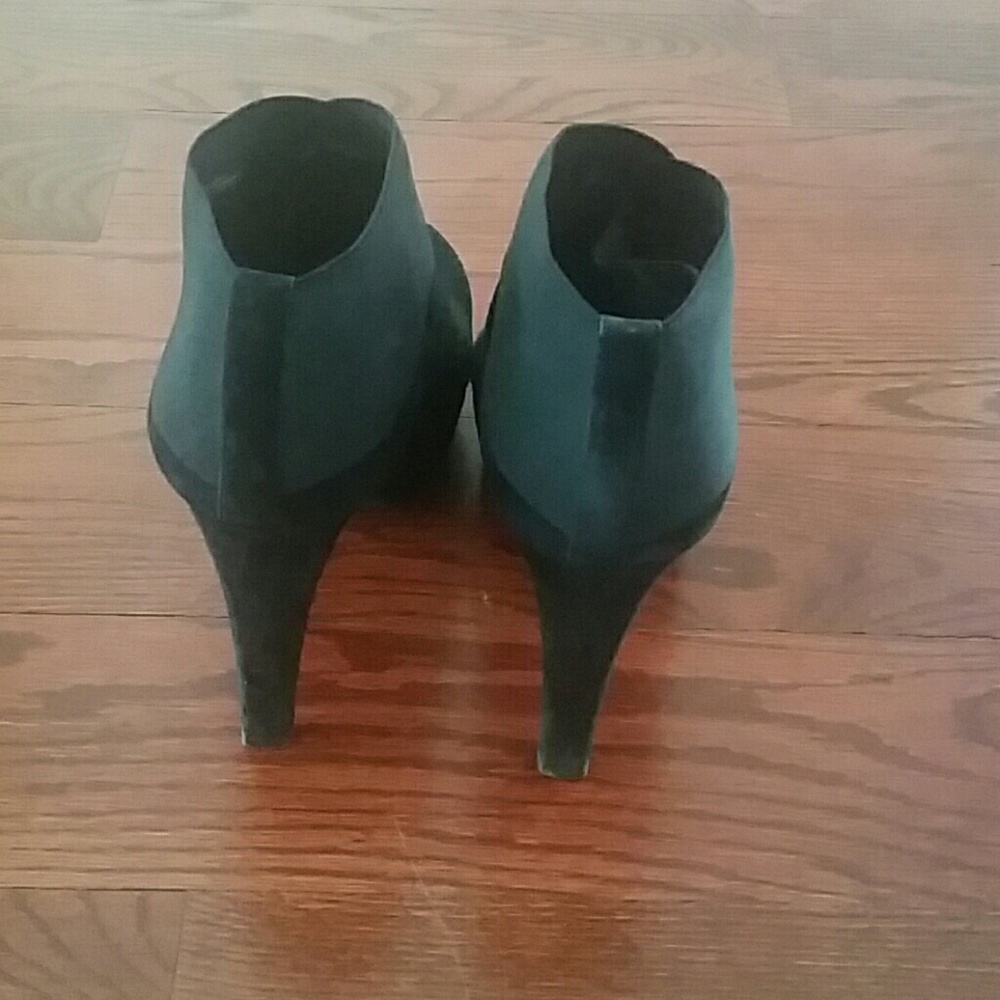 Stuart Weitzman booties - Picture 3 of 4