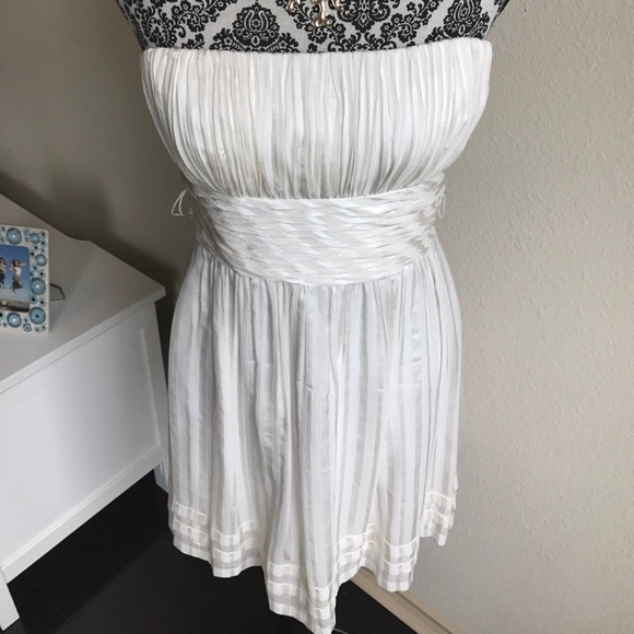 BCBGMaxAzria Dress Exquisite - Picture 2 of 4