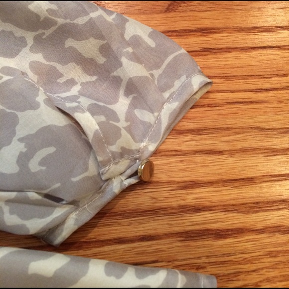 J.Crew Leopard Print Silk Blouse - Picture 5 of 9