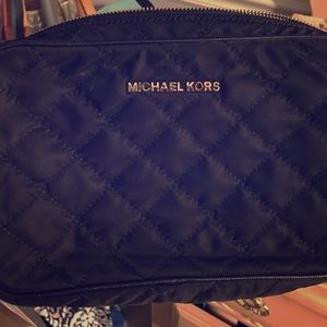 **NEWLY MARKED DOWN**Michael Kors Crossbody Bag